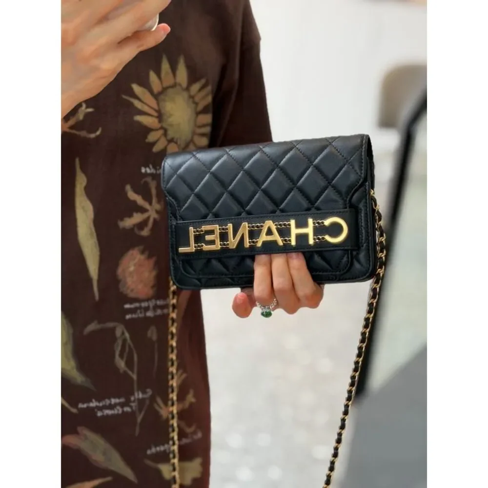 Chanel Women Pre-Loved Bag Very Good Condition